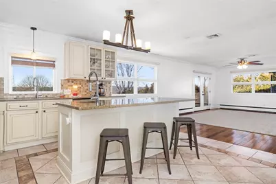 135 Meshanticut Valley Parkway, Cranston, RI 02920 - Photo 6