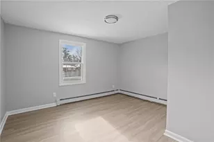 21 Florida Ave, Coventry, RI 02816 - Photo 12