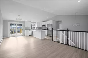 21 Florida Ave, Coventry, RI 02816 - Photo 6