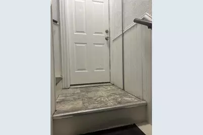 230 Pawtucket Avenue, Pawtucket, RI 02860 - Photo 10