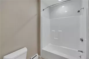 53 Burton St, Bristol, RI 02809 - Photo 20