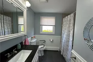 75 Belmont Ave, East Providence, RI 02914 - Photo 12