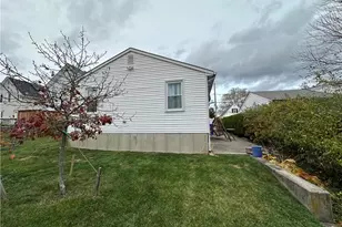 75 Belmont Ave, East Providence, RI 02914 - Photo 22