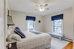 1 Bliss Rd, Newport, RI 02840 - Photo 10