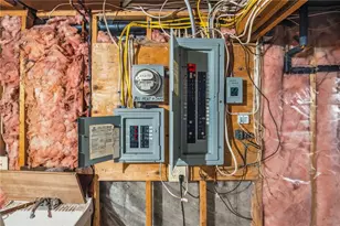 30 W Bay View Dr, Jamestown, RI 02835 - Photo 32