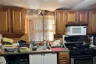 33 Beach Rd, Glocester, RI 02814 - Photo 4