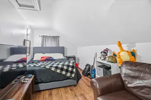 47 N Pleasant St, West Warwick, RI 02893 - Photo 18