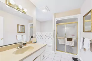 56 Wanda St, Narragansett, RI 02882 - Photo 16