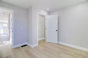 14 Robin St, Providence, RI 02908 - Photo 26