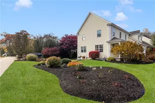 22 Beech Tree Pl, South Kingstown, RI 02879 - Photo 36