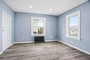 24 Reynolds Ave, Providence, RI 02905 - Photo 10