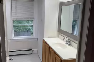 400 Newport Ave St, Pawtucket, RI 02861 - Photo 14