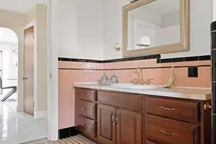 400 Newport Ave St, Pawtucket, RI 02861 - Photo 10