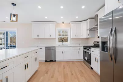 43 Massachusetts Avenue, Cumberland, RI 02864 - Photo 10