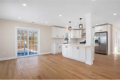 43 Massachusetts Avenue, Cumberland, RI 02864 - Photo 6