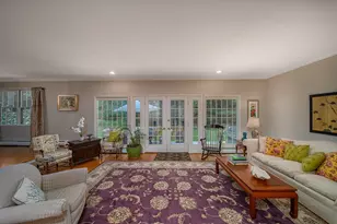 27 Mayflower Dr, East Greenwich, RI 02818 - Photo 10