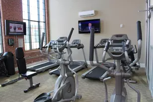 413 Central Ave, Pawtucket, RI 02861 - Photo 14