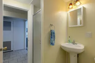 88 Woodland Dr, Portsmouth, RI 02871 - Photo 18