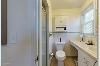 88 Woodland Drive, Portsmouth, RI 02871 - Photo 10