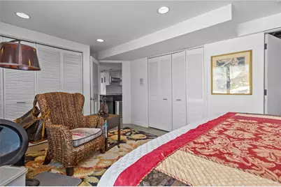 43 Highland Avenue, Warwick, RI 02886 - Photo 36