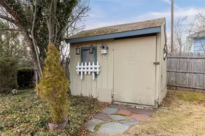 233 Palace Avenue, Warwick, RI 02886 - Photo 36