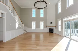 141 Fox Ridge Dr, Cranston, RI 02921 - Photo 12