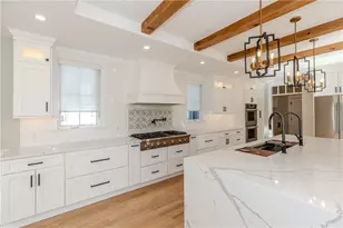 141 Fox Ridge Dr, Cranston, RI 02921 - Photo 16