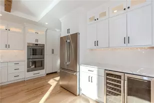 141 Fox Ridge Dr, Cranston, RI 02921 - Photo 18