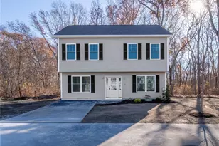 76 Medford St, Warwick, RI 02889 - Photo 1