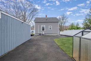 21 A St, Cumberland, RI 02864 - Photo 18