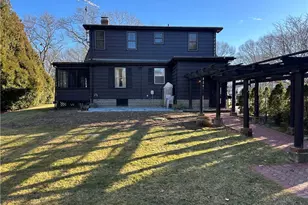 47 Clara Ave, Warwick, RI 02889 - Photo 4