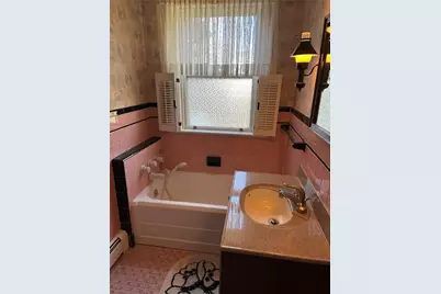 47 Clara Avenue, Warwick, RI 02889 - Photo 32