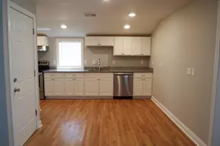 7 Pequot St, Providence, RI 02903 - Photo 2