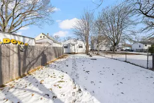 123 Harrington Ave, Warwick, RI 02888 - Photo 34