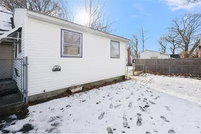 123 Harrington Avenue, Warwick, RI 02888 - Photo 36