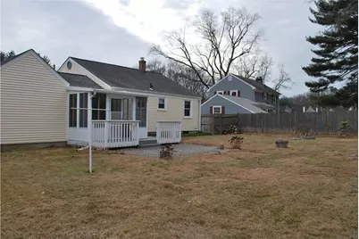 161 Hadde Avenue, Cumberland, RI 02864 - Photo 18