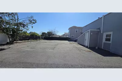 62 Main Road #2, Tiverton, RI 02878 - Photo 10