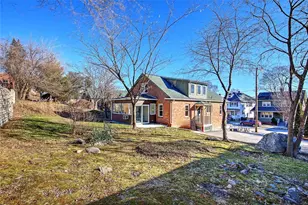 66 Tyndall Ave, Providence, RI 02908 - Photo 32