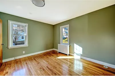 66 Tyndall Avenue, Providence, RI 02908 - Photo 14