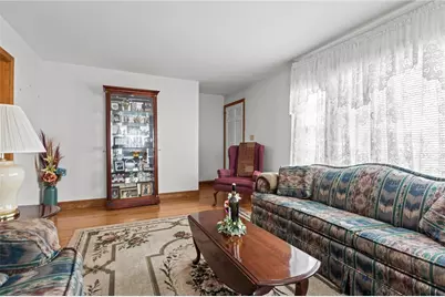 151 Chestnut Hill Avenue, Cranston, RI 02920 - Photo 16