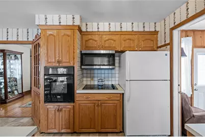 151 Chestnut Hill Avenue, Cranston, RI 02920 - Photo 8