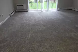 3 Admiralty Dr, Middletown, RI 02842 - Photo 10