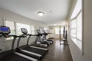 3 Admiralty Dr, Middletown, RI 02842 - Photo 16