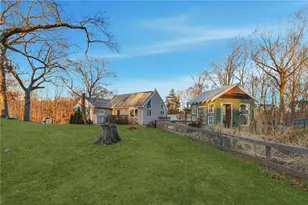 97 Angell Rd, Cumberland, RI 02864 - Photo 24