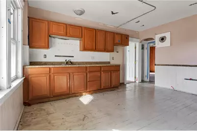 36 Fairmount Street, Woonsocket, RI 02895 - Photo 6