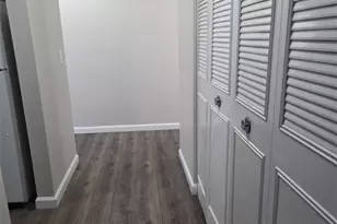 3 Admiralty Dr, Middletown, RI 02842 - Photo 6