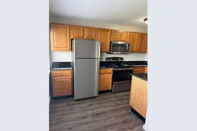 3 Admiralty Drive #A6, Middletown, RI 02842 - Photo 2