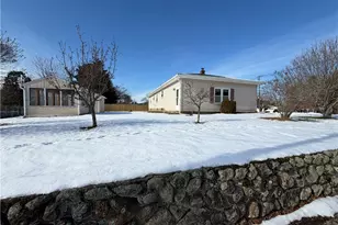 175 Gervais St, Coventry, RI 02816 - Photo 6