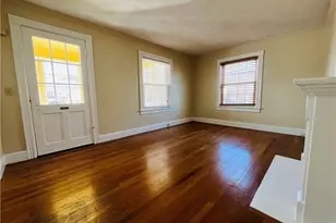 184 Vincent Ave, East Providence, RI 02914 - Photo 4