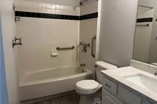 1000 Providence Pl Pl, Providence, RI 02903 - Photo 12